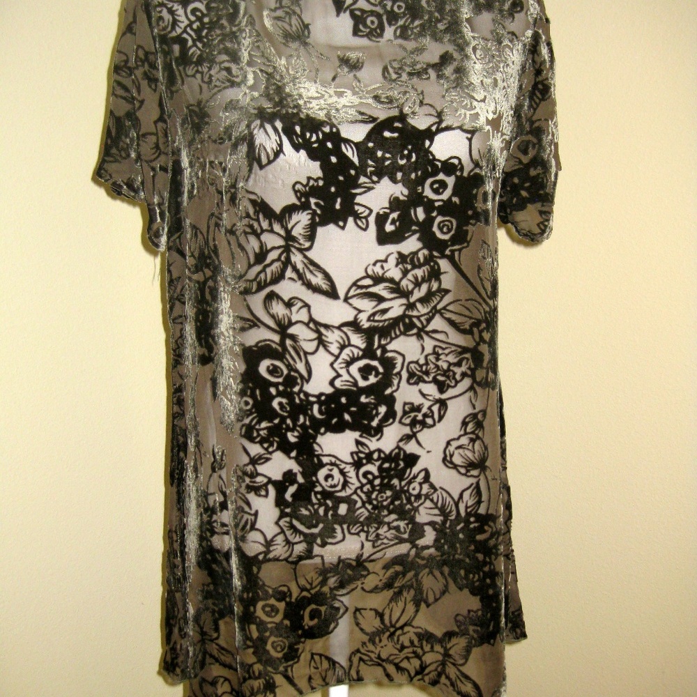 4 Love & Liberty Johnny was Velvet